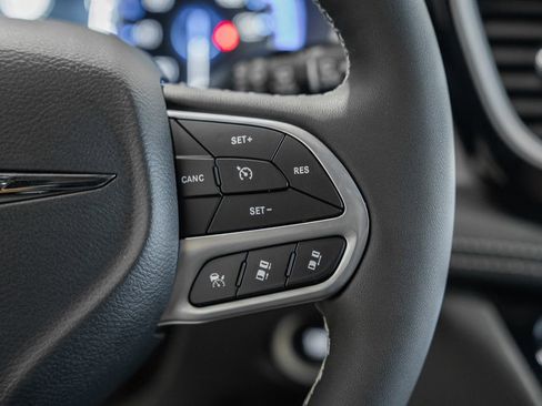 New 2026 Chrysler Pacifica Select image 28