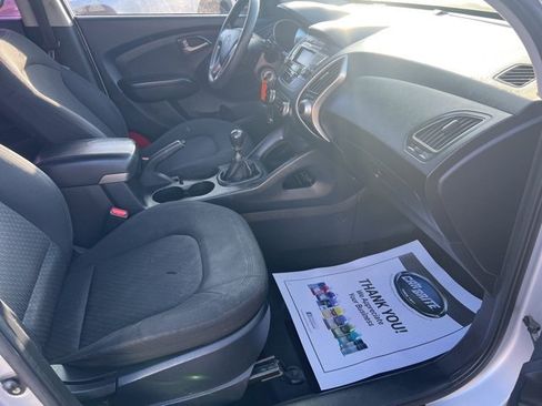 Used 2010 Hyundai Tucson GLS image 27