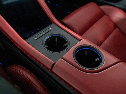 Used 2024 Porsche Taycan 4S w/ Premium Package image 55