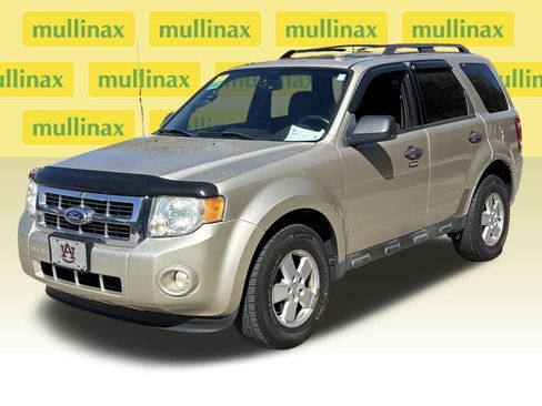 Used 2010 Ford Escape XLT image 15