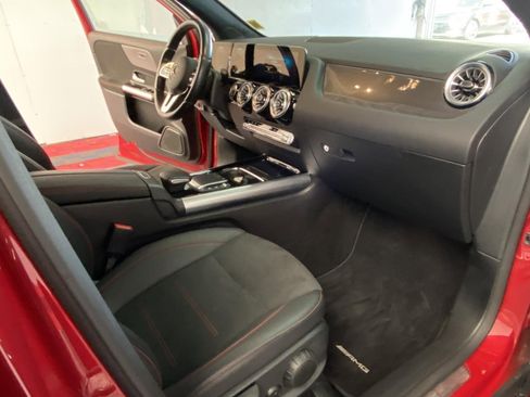 Used 2022 Mercedes-Benz GLA 250 4MATIC image 8