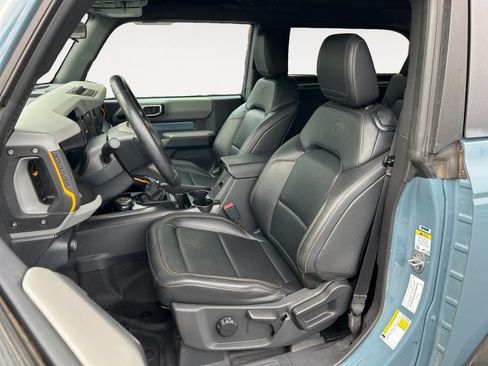 Used 2022 Ford Bronco Badlands AWD/4WD image 6