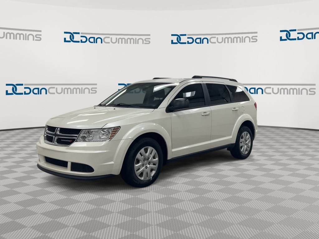 Used 2018 Dodge Journey SE w/ Connectivity Group FWD image 4