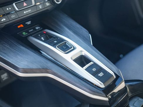 Used 2018 Honda Clarity Plug-In Hybrid image 18