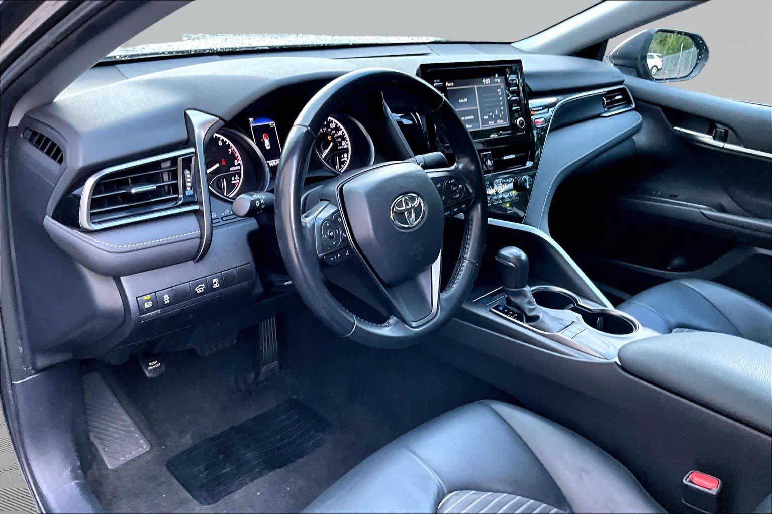 Used 2024 Toyota Camry SE FWD image 18