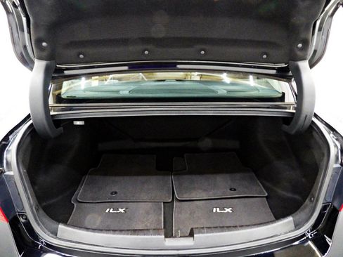 Used 2016 Acura ILX FWD image 8