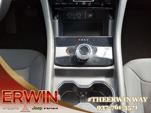 Certified 2024 Jeep Grand Cherokee Laredo X w/ Luxury Tech Group I image 23