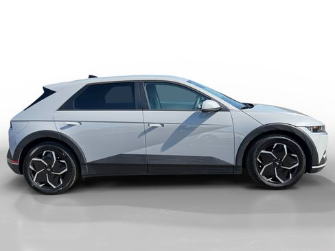 Certified 2024 Hyundai Ioniq 5 SEL RWD image 6