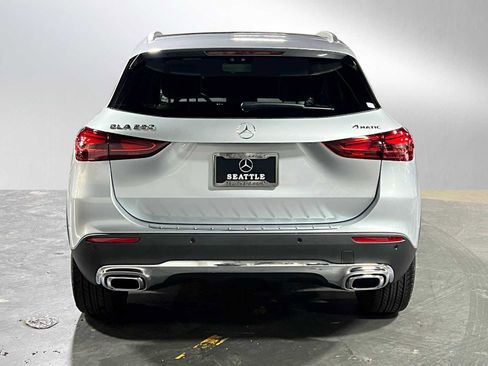 Certified 2025 Mercedes-Benz GLA 250 4MATIC image 4