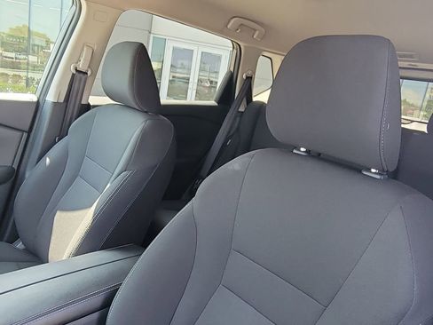 Used 2025 Nissan Rogue S FWD image 25