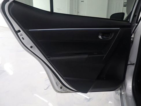 Used 2014 Toyota Corolla S FWD image 12