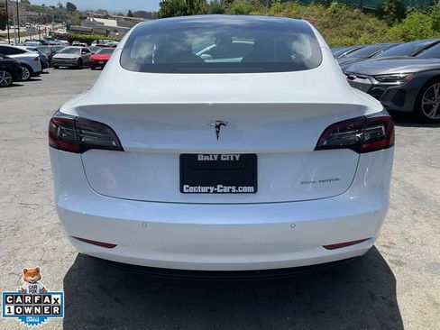 Used 2022 Tesla Model 3 Long Range AWD/4WD image 4