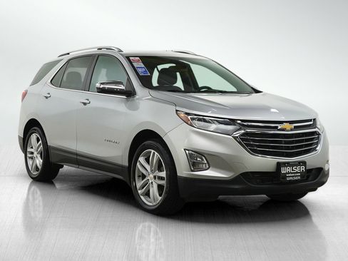 Used 2018 Chevrolet Equinox Premier image 7