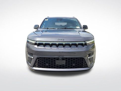 New 2026 Jeep Grand Wagoneer Limited AWD/4WD image 9