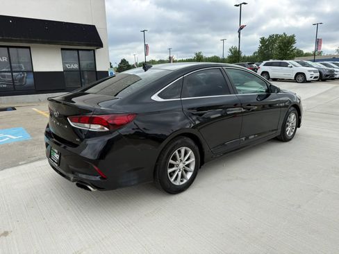 Used 2018 Hyundai Sonata SE FWD image 15
