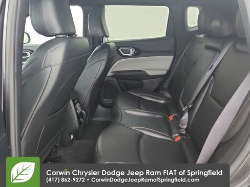Certified 2024 Jeep Compass Limited image 30