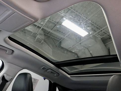 Certified 2022 Ford Escape Titanium w/ Class II Trailer Tow Package image 28