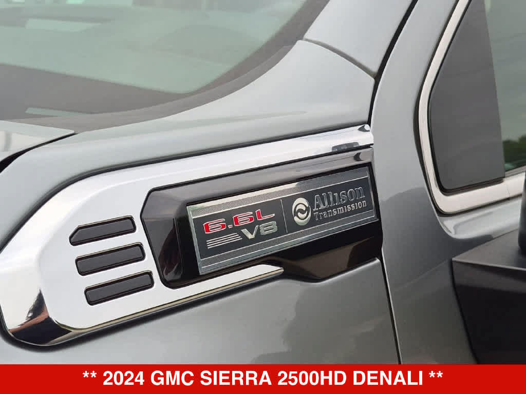 Used 2024 GMC Sierra 2500 Denali w/ Denali Reserve Package AWD/4WD image 12