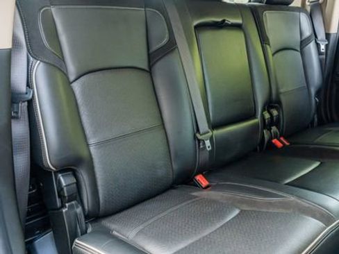 Used 2019 RAM 2500 Laramie AWD/4WD image 39