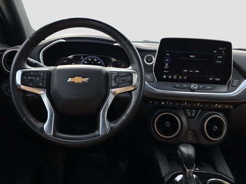 Used 2025 Chevrolet Blazer Premier w/ Driver Confidence II Package AWD/4WD image 13