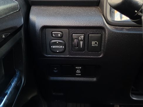 Used 2021 Toyota 4Runner TRD Off-Road Premium image 28