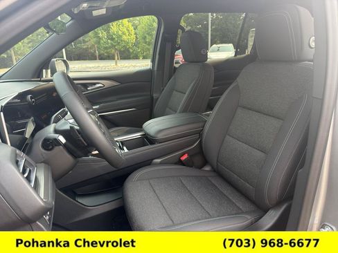 New 2026 Chevrolet Traverse LT w/ Midnight/Sport Edition AWD/4WD image 21