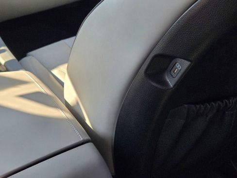 Used 2023 Hyundai Palisade SEL image 29