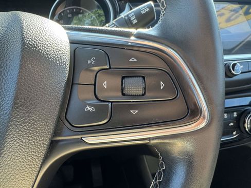 Used 2023 Buick Encore GX Preferred w/ Cold Weather Comfort Package AWD/4WD image 37