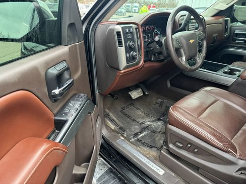 Used 2015 Chevrolet Silverado 1500 High Country image 14