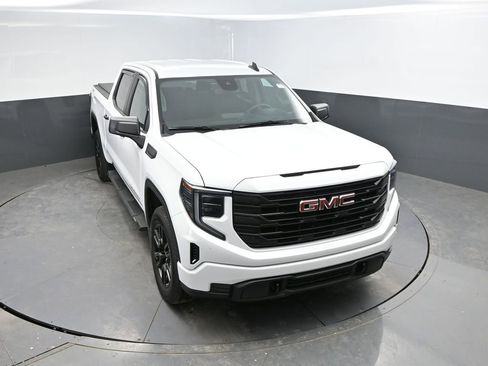 Used 2023 GMC Sierra 1500 Pro w/ Graphite Edition image 23