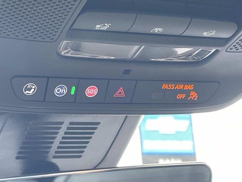 New 2026 Chevrolet Equinox ACTIV w/ Convenience Package III FWD image 30