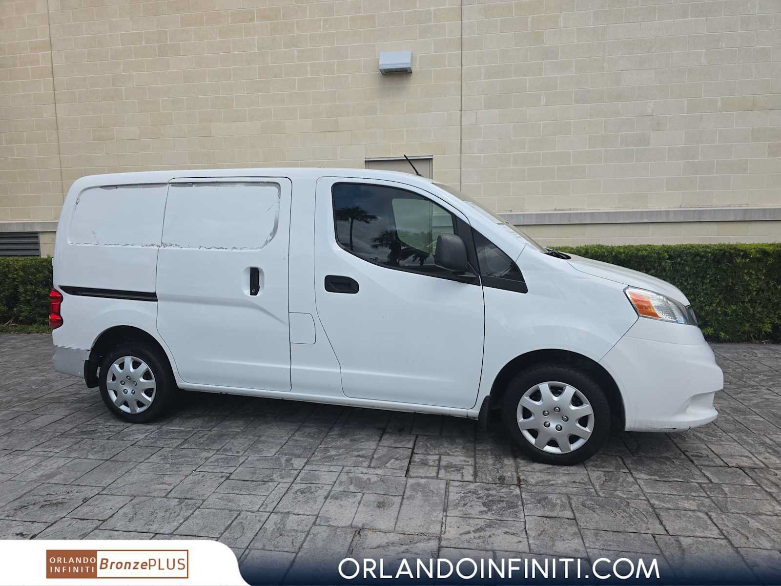 Used 2019 Nissan NV200 SV FWD image 1