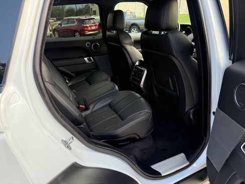 Used 2017 Land Rover Range Rover Sport HSE AWD/4WD image 26
