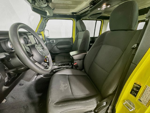Used 2023 Jeep Wrangler Unlimited Sport AWD/4WD image 24