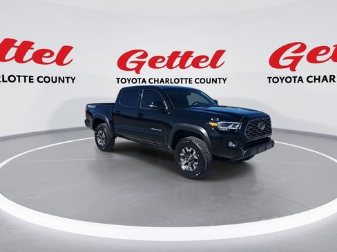 Used 2023 Toyota Tacoma TRD Off-Road image 2