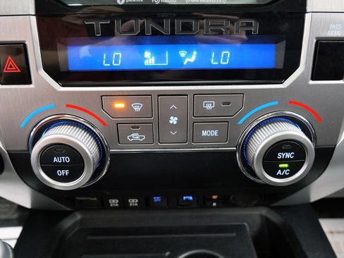 Used 2021 Toyota Tundra SR5 AWD/4WD image 28