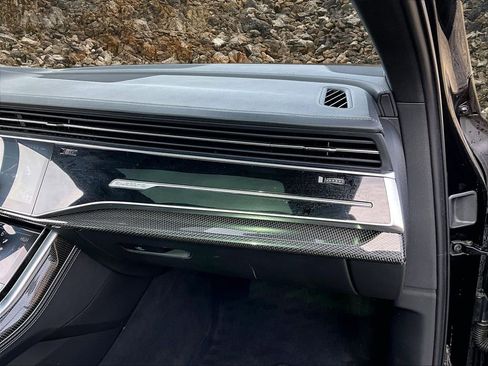 Used 2022 Audi SQ7 Premium Plus w/ SQ7 Executive Package image 15