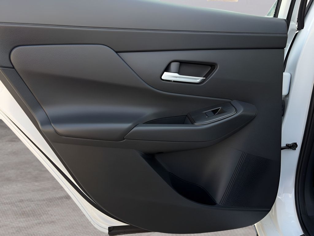 Used 2026 Nissan Sentra SR w/ Floor Mat Package FWD image 18