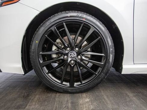 Used 2021 Toyota Camry XSE image 43