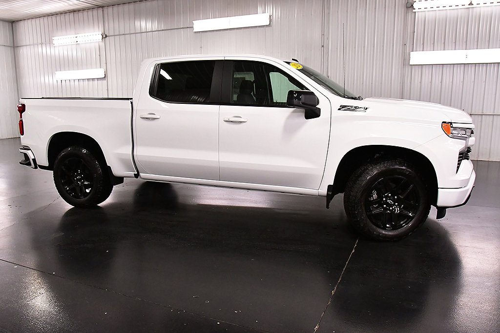 New 2026 Chevrolet Silverado 1500 RST w/ Z71 Off-Road Package AWD/4WD image 8