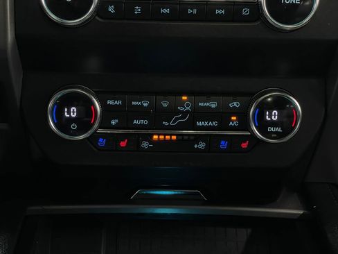 Used 2020 Ford Expedition XLT w/ Equipment Group 202A image 26