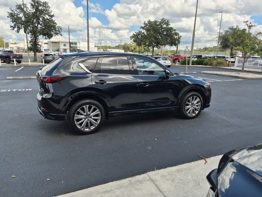 Used 2023 MAZDA CX-5 Signature AWD/4WD image 9