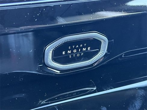 New 2026 Jeep Grand Cherokee L Limited image 25