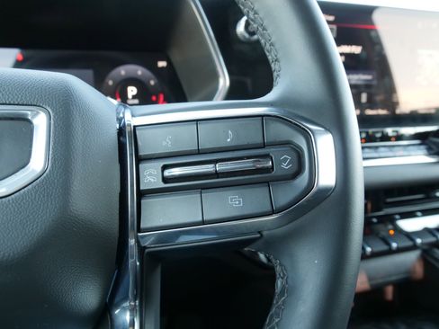 Certified 2025 GMC Canyon Elevation w/ Convenience Package image 23