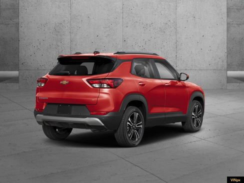 New 2026 Chevrolet TrailBlazer LT w/ LT Cold Weather Package image 2