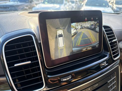 Used 2017 Mercedes-Benz GLS 450 4MATIC w/ Premium Package image 33