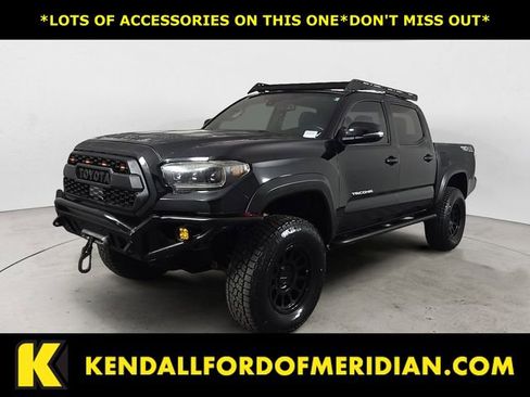 Used 2021 Toyota Tacoma TRD Off-Road w/ Technology Package image 1