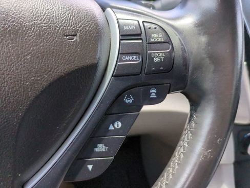 Used 2016 Acura ILX FWD image 25