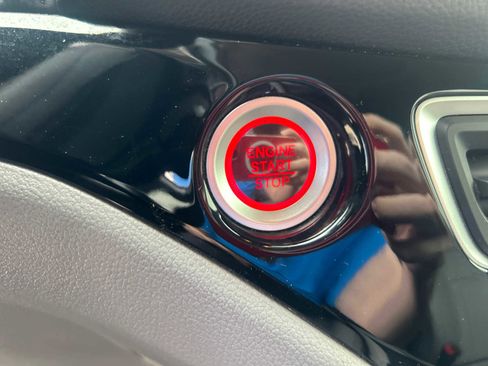 Used 2019 Honda Pilot Touring image 24