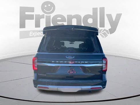 Used 2023 Ford Expedition Platinum image 11
